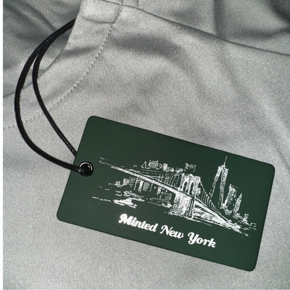 Minted New York Performance Long Sleeve - Picture 4 of 7